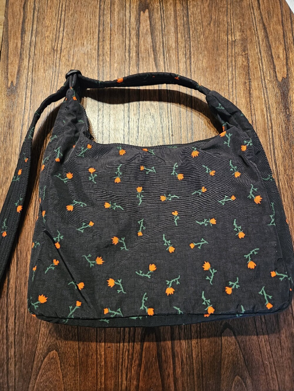 BAGGU shoulder Bag, Black With Red Floral